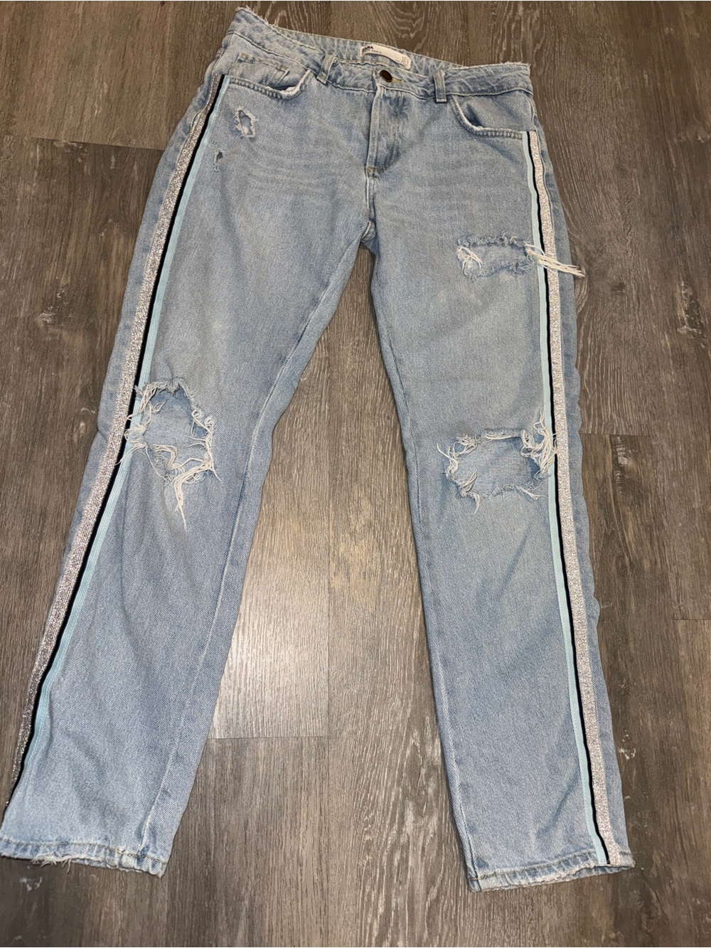 Women’s Zara jeans
